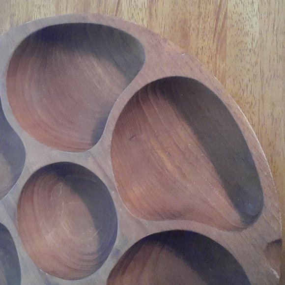 Vintage Teak Handcrafted made in Thailand Lazy Suzan Wood Chip/Snack Tray - Picture 3 of 7